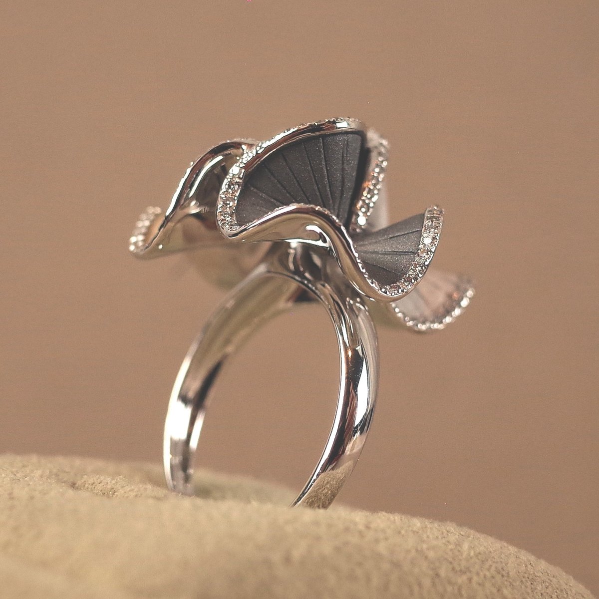 Cammilli Ring Sultana - V. Gasser 1873