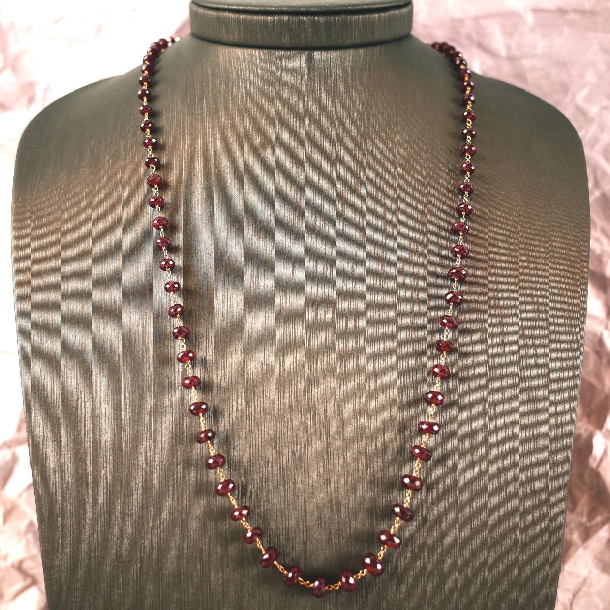 Rubin - Halskette in Roségold - V. Gasser 1873