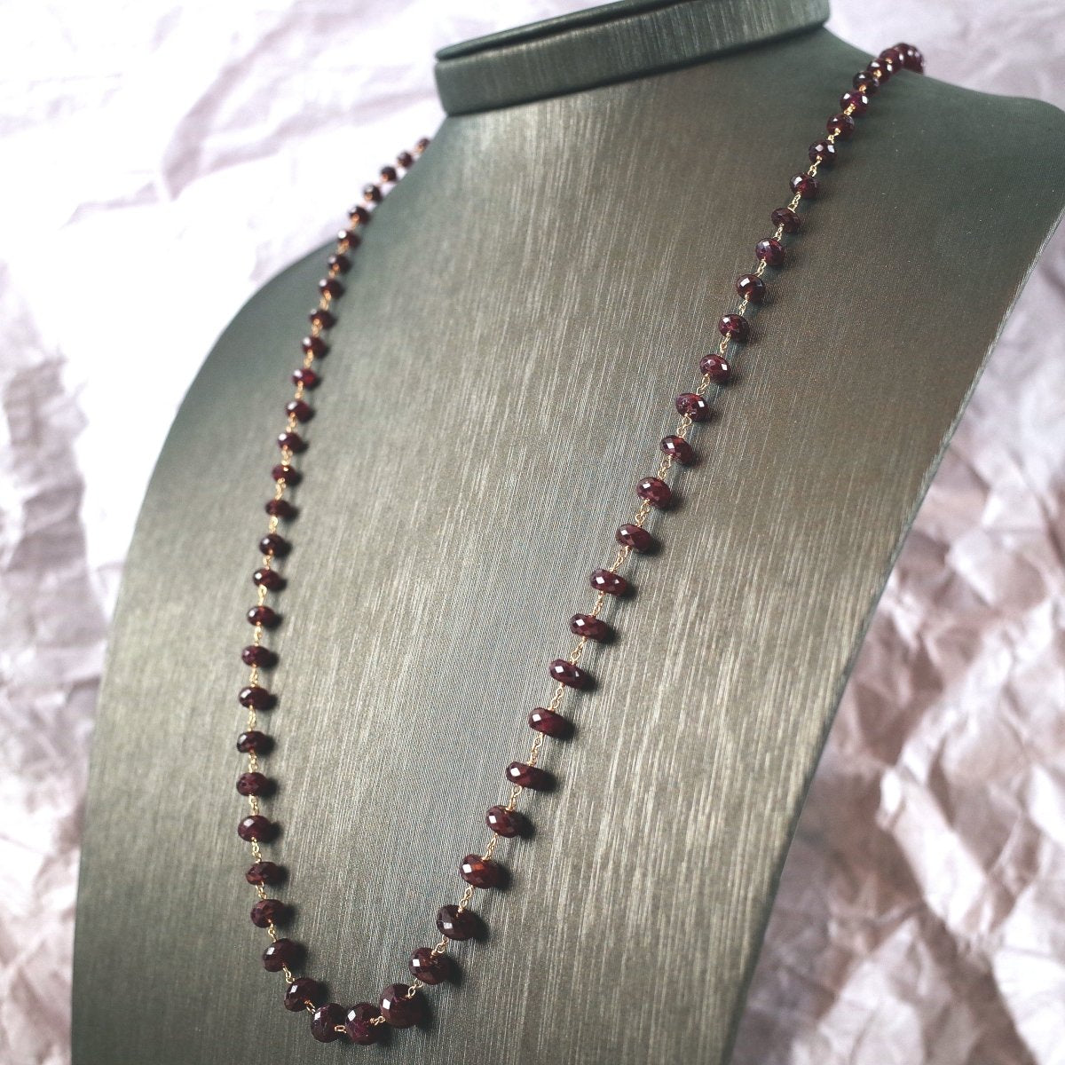 Rubin - Halskette in Roségold - V. Gasser 1873