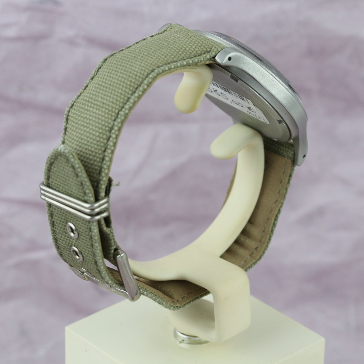 Hamilton Khaki Field 1945 Limited Series 9730 A - V. Gasser 1873