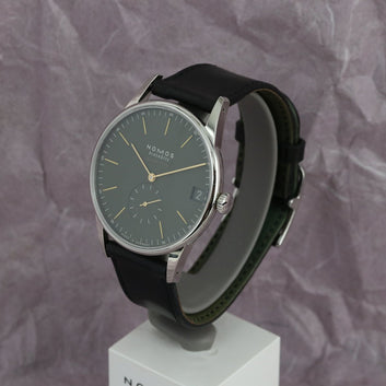 Nomos Orion neomatik 41 date olive gold 364 - V. Gasser 1873