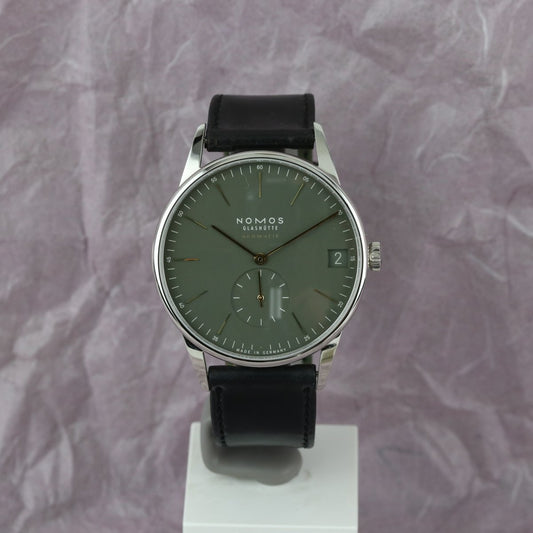 Nomos Orion neomatik 41 date olive gold 364 - V. Gasser 1873