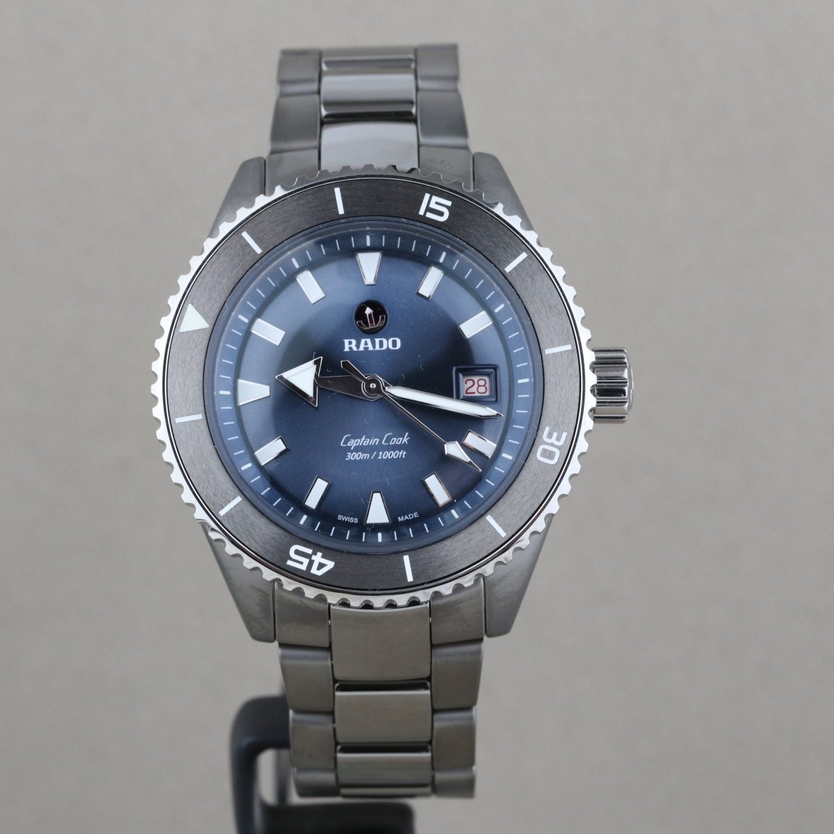 Rado Captain Cook High-Tech Ceramic Diver R32144202 - V. Gasser 1873