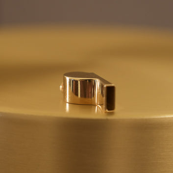 Funktionaler Pfeifen-Anhänger aus Gold
