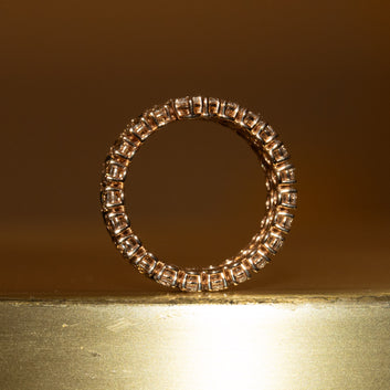 18 kt Gelbgold Ring mit Diamanten und schwarzen Diamanten – 1,48 ct