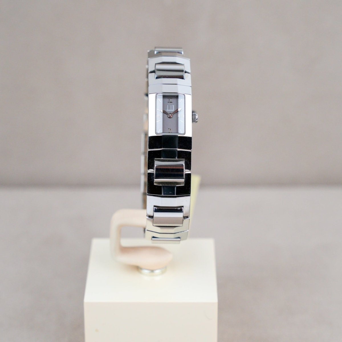 Dunhill Damenuhr DQ1996AZ - V. Gasser 1873