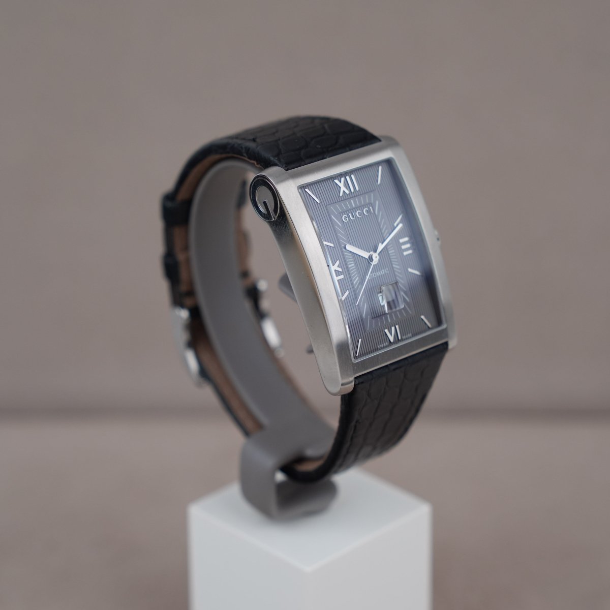 Gucci 8600M Automatic Grey - V. Gasser 1873