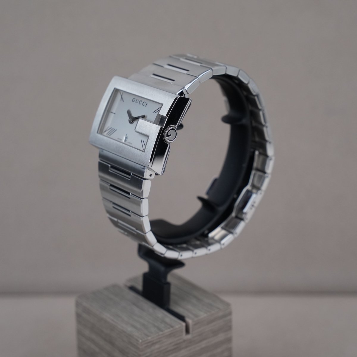 Gucci Time Only YA100306 - V. Gasser 1873