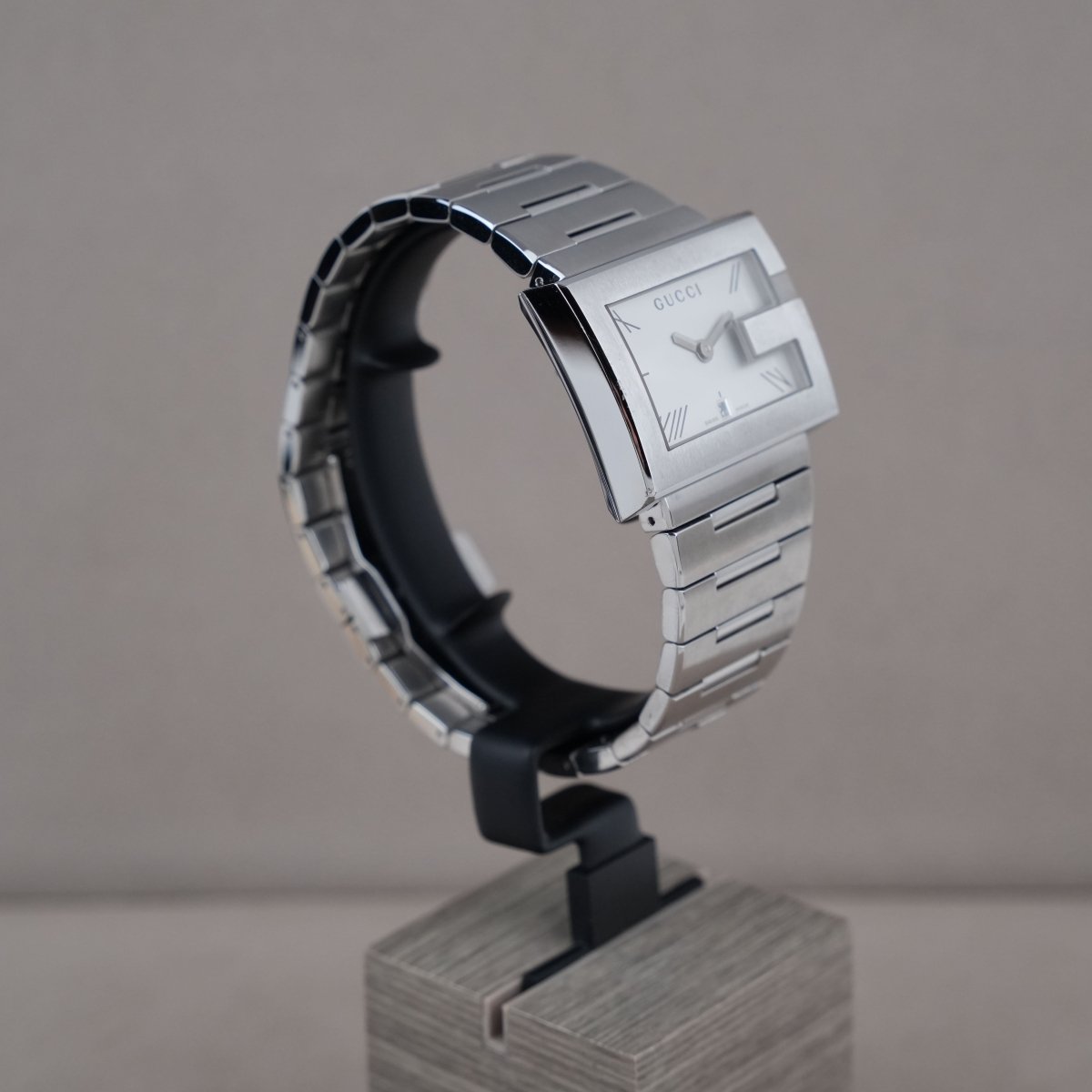 Gucci Time Only YA100306 - V. Gasser 1873