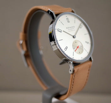 Nomos Tangente neomatik champagner 176
