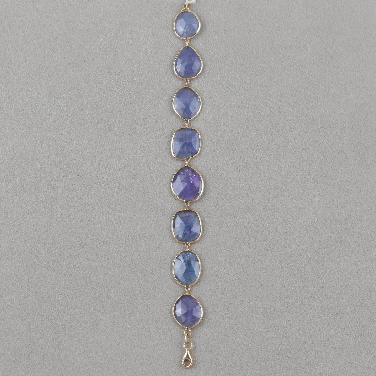 Bracelet with blue tanzanite discs - V. Gasser 1873