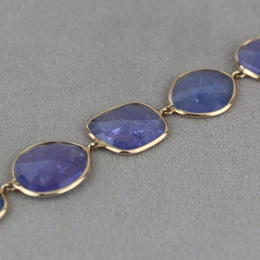 Bracelet with blue tanzanite discs - V. Gasser 1873