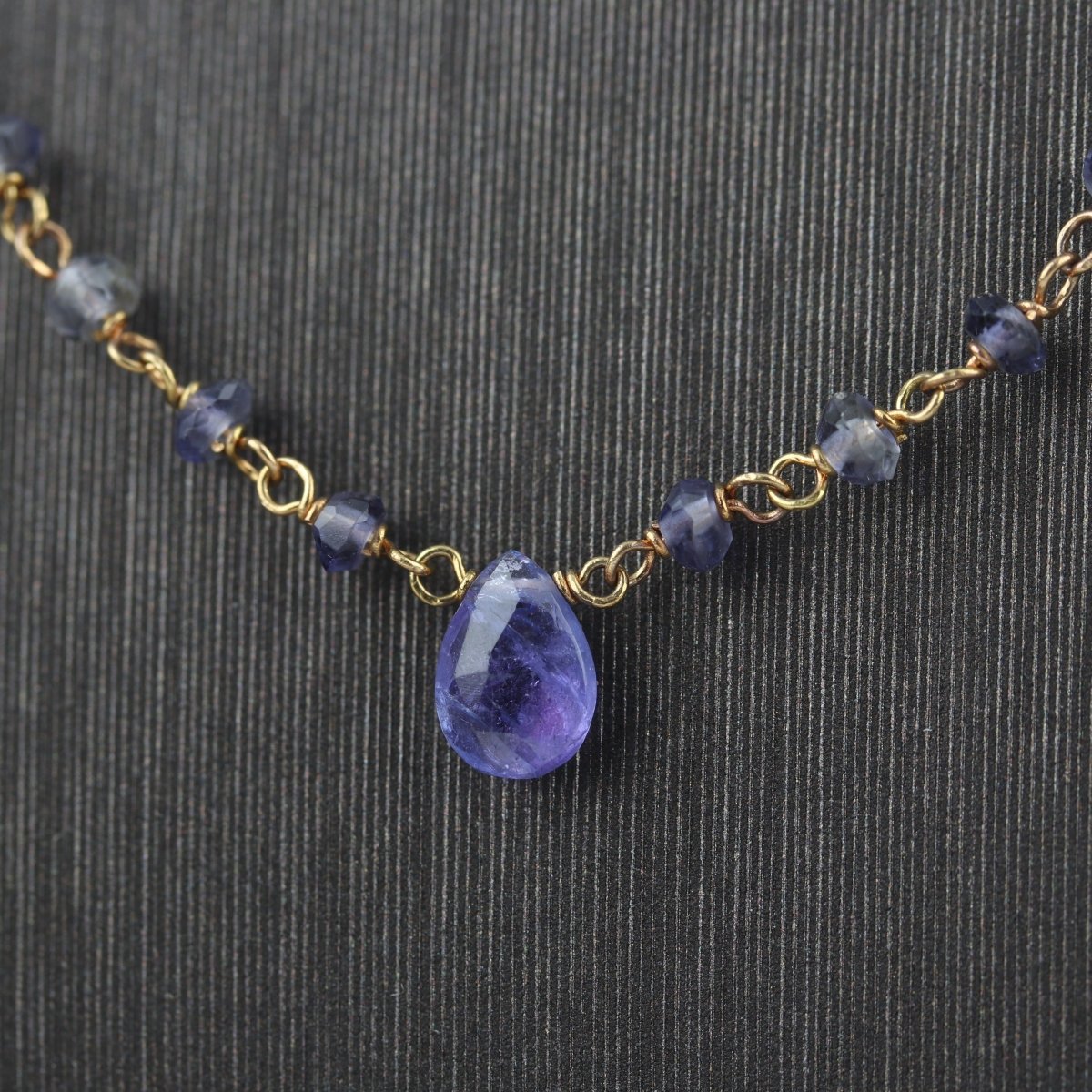 Collier in Rotgold - V. Gasser 1873