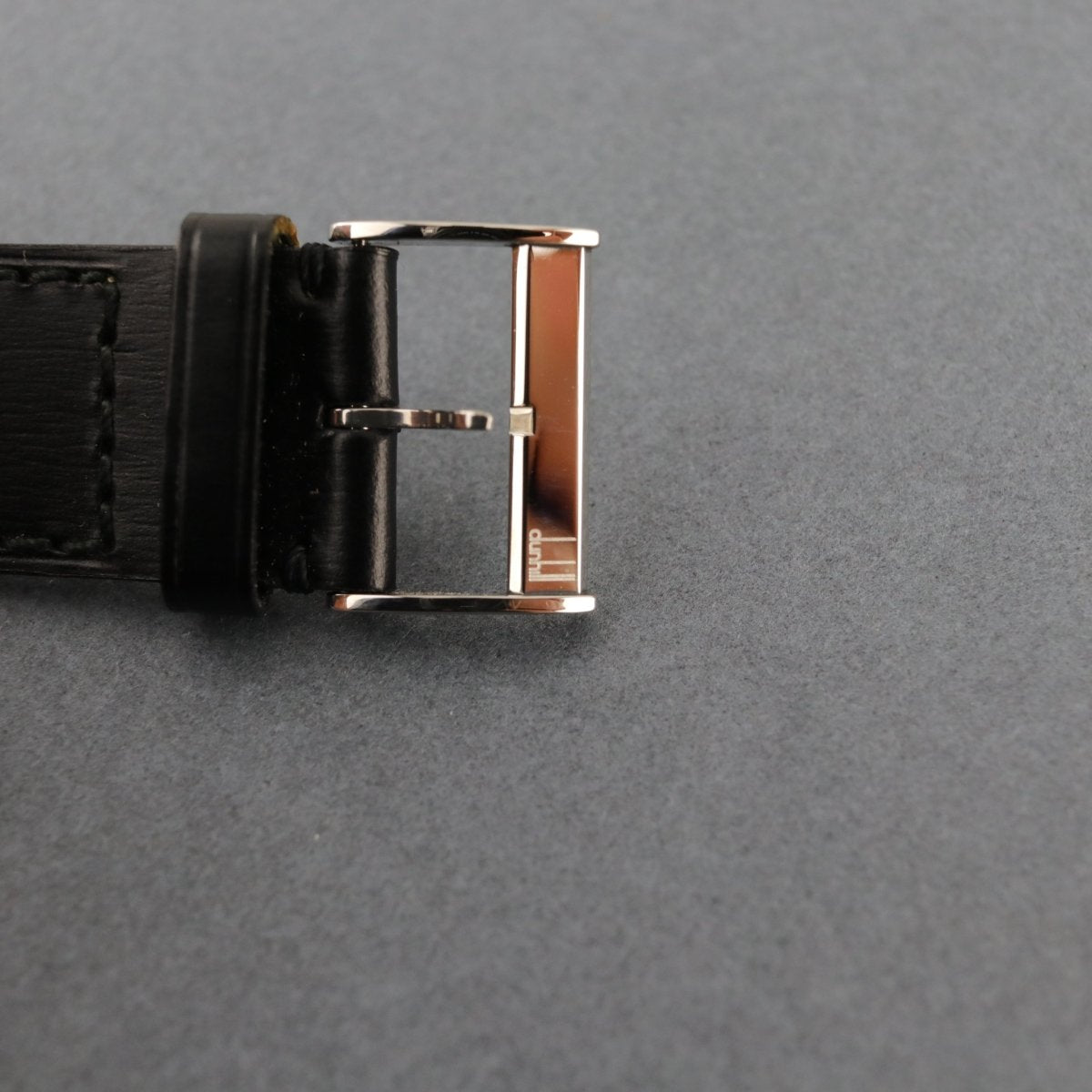 Dunhill Tank Uhr - V. Gasser 1873