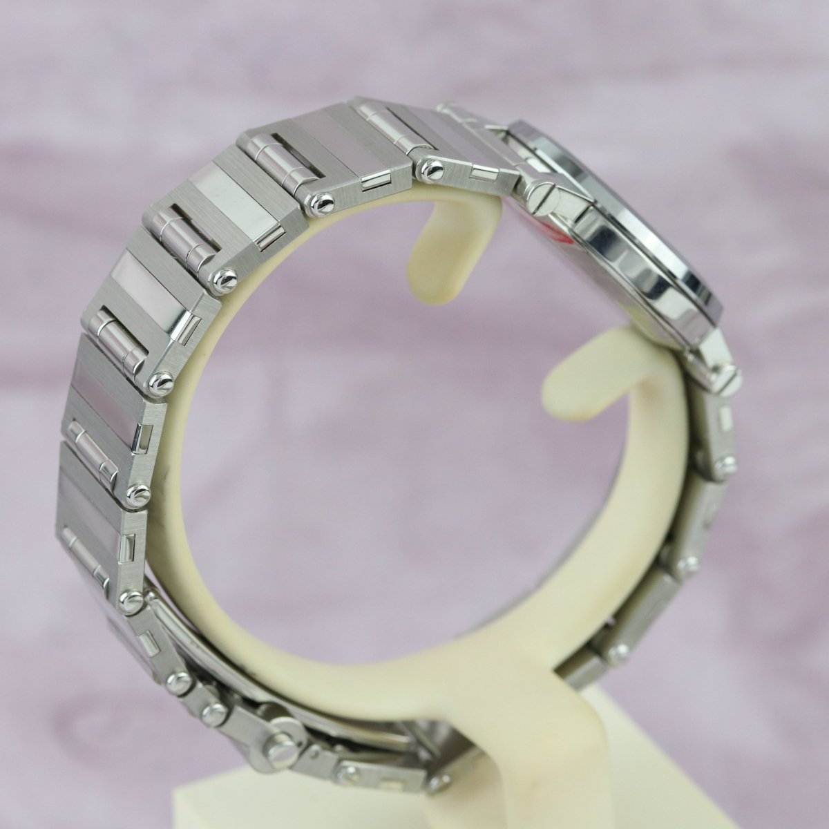 Movado Vizio Quarz weiß 83.E1.0848 - V. Gasser 1873
