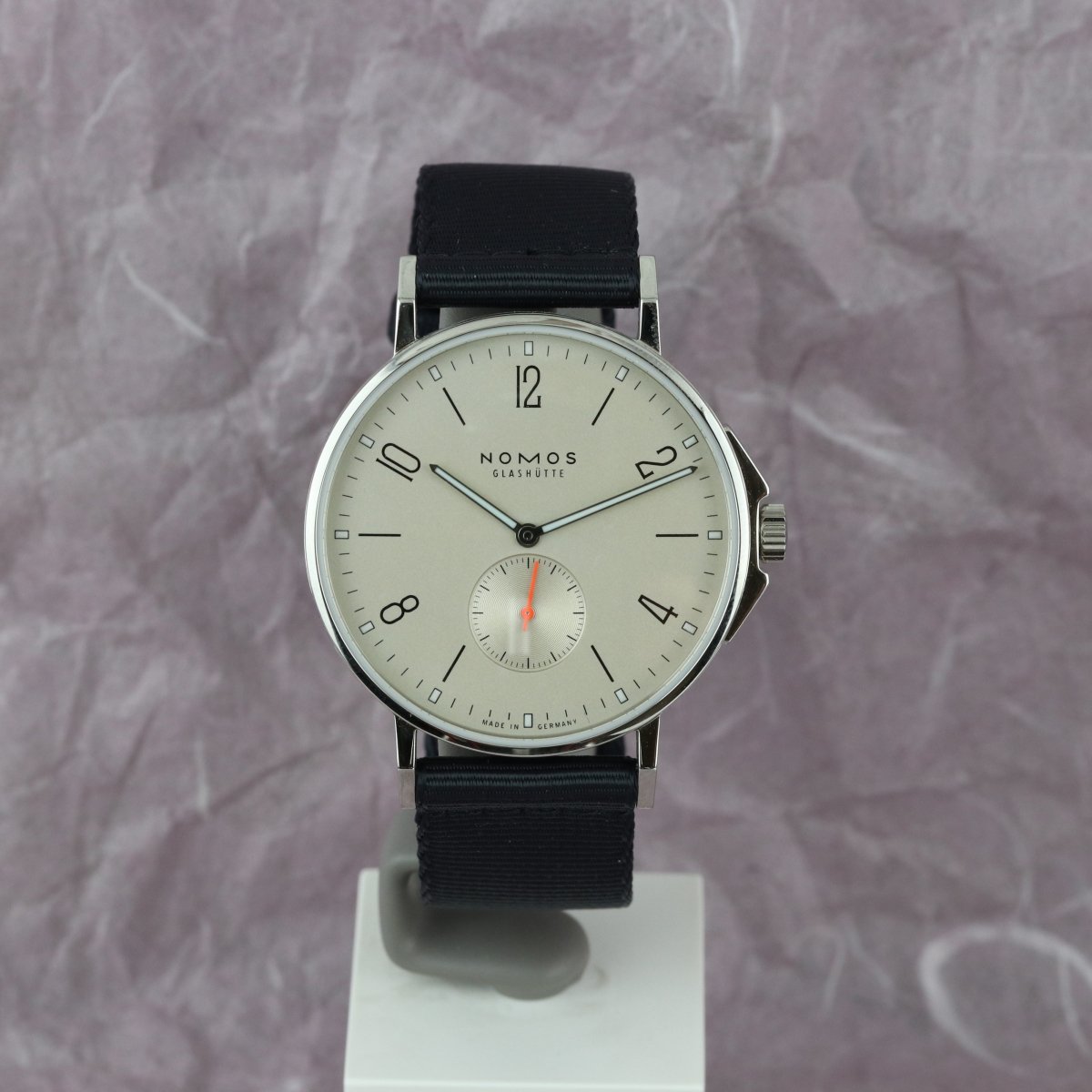 Nomos Ahoi 550