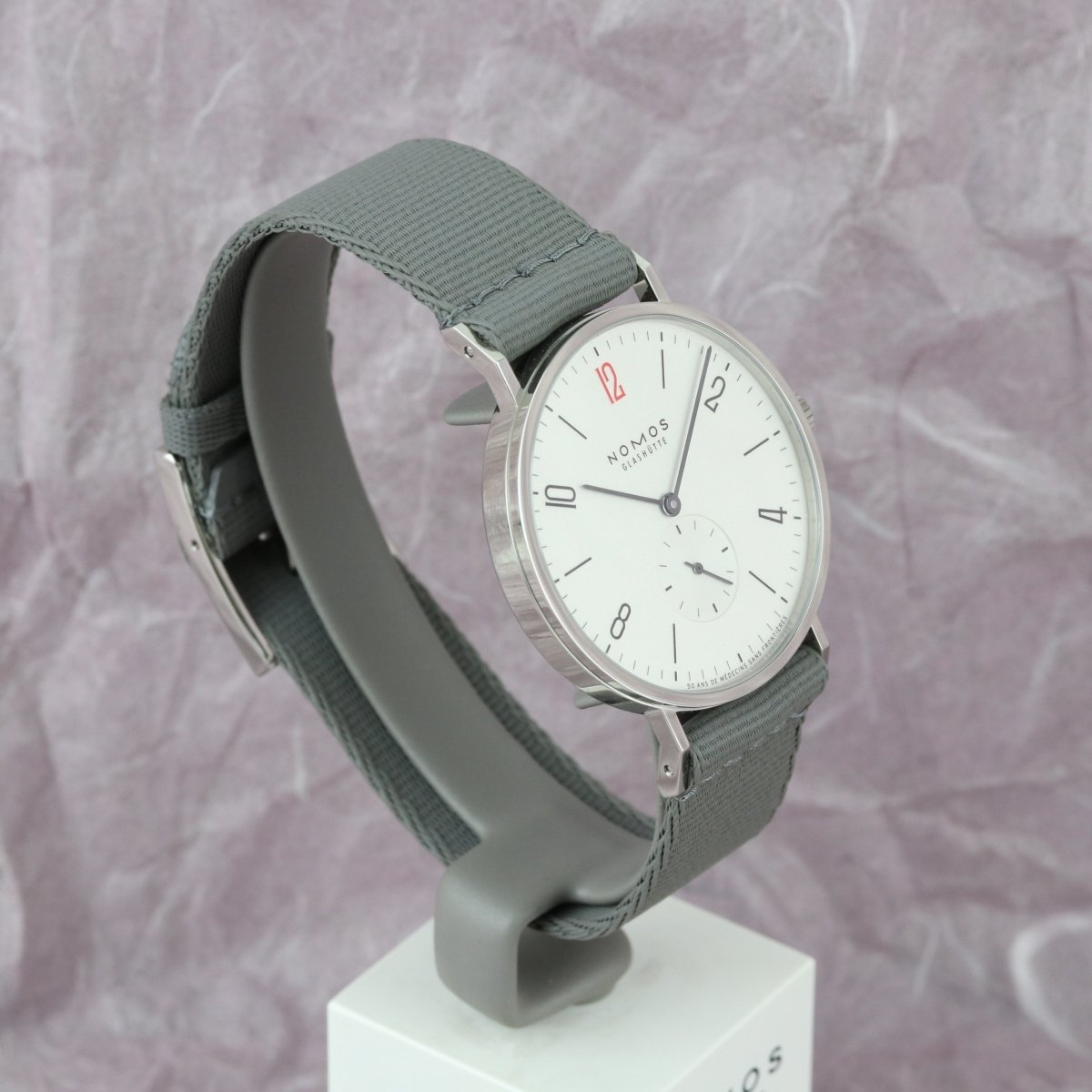Nomos Tangente 38 – 50 ans de Médecins Sans Frontières "Ärzte ohne Grenzen" Limited Edition 165.S50 - V. Gasser 1873