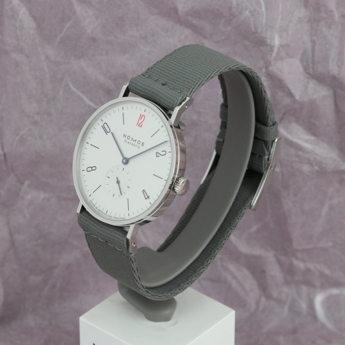 Nomos Tangente 38 – 50 ans de Médecins Sans Frontières "Ärzte ohne Grenzen" Limited Edition 165.S50 - V. Gasser 1873