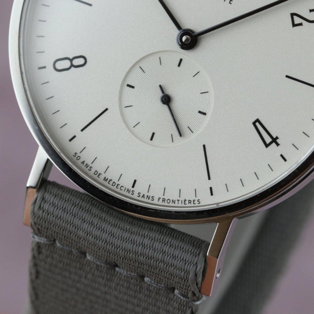 Nomos Tangente 38 – 50 ans de Médecins Sans Frontières "Ärzte ohne Grenzen" Limited Edition 165.S50 - V. Gasser 1873