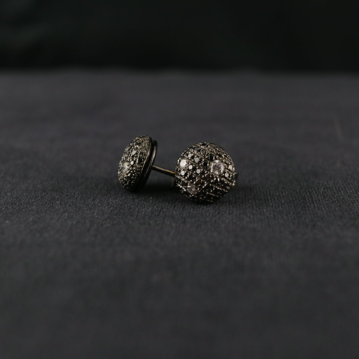 Ohrstecker Black Diamonds - V. Gasser 1873