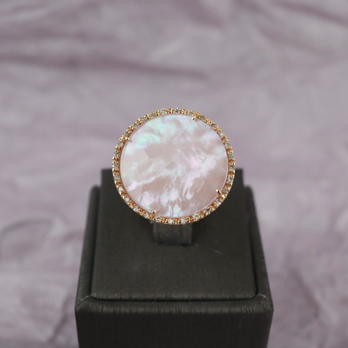 Ring with rose quartz - V. Gasser 1873