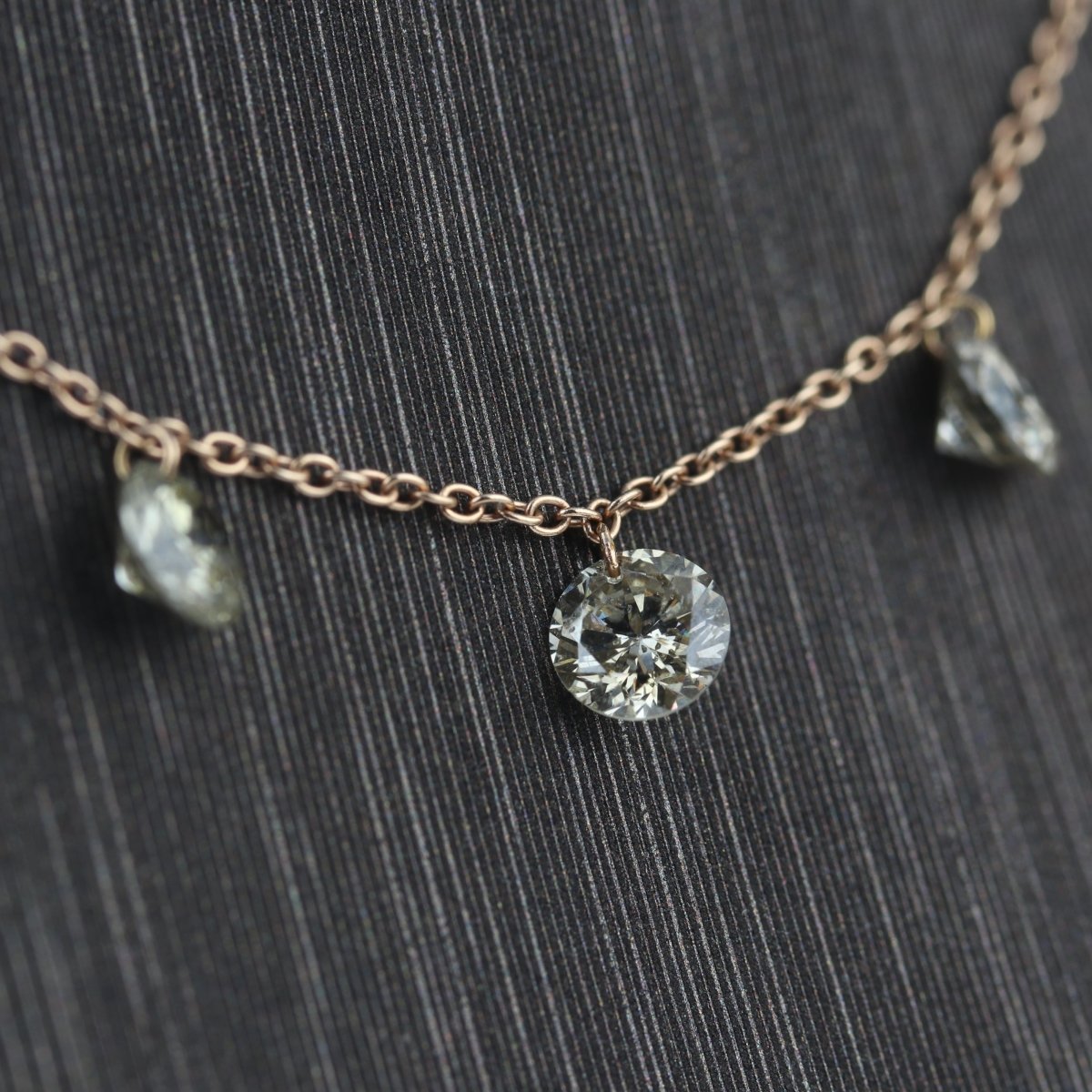 Rotgoldcollier mit braunen Diamanten - V. Gasser 1873