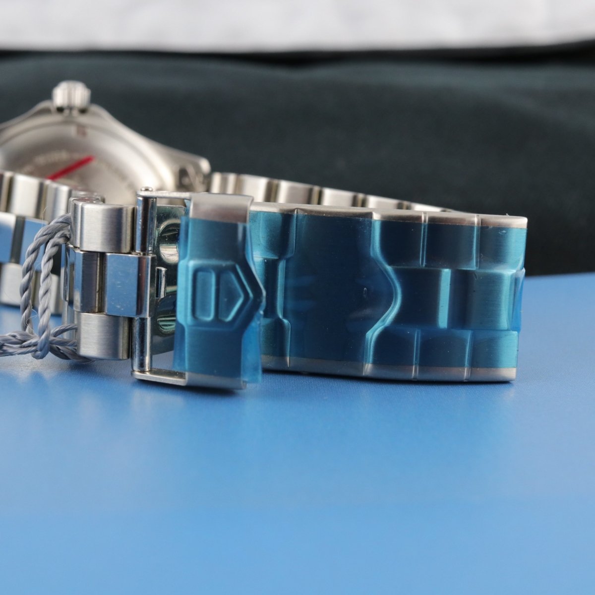 TAG Heuer Aquaracer - V. Gasser 1873