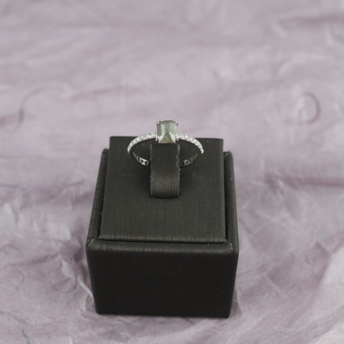 Weißgoldring mit Diamant Mai Tai - V. Gasser 1873